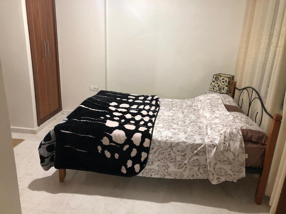Yasmine Appartement Tanger Buitenkant foto