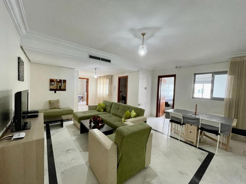 Yasmine Appartement Tanger Buitenkant foto
